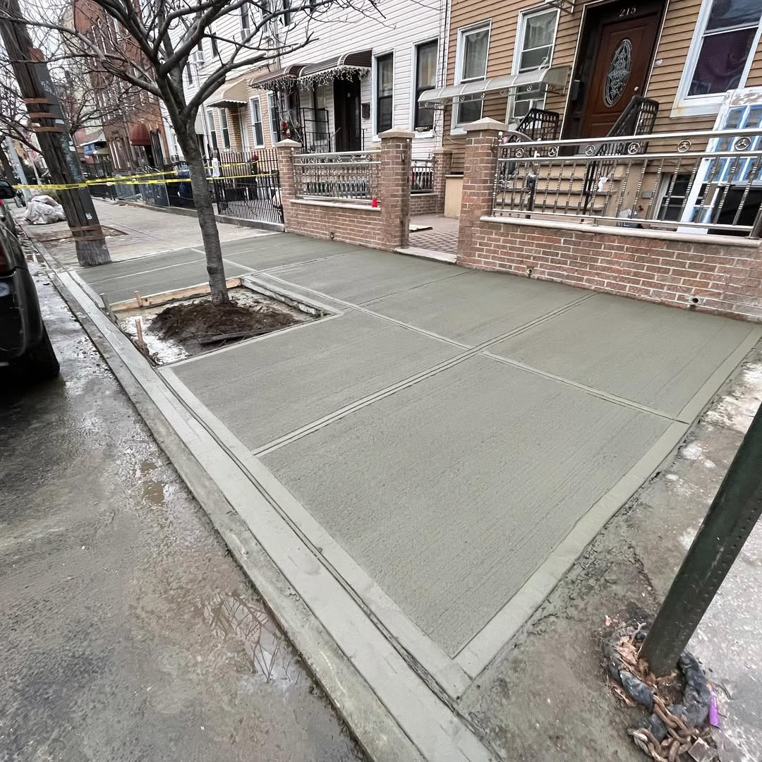 Expansion  joint installed at sidewalk