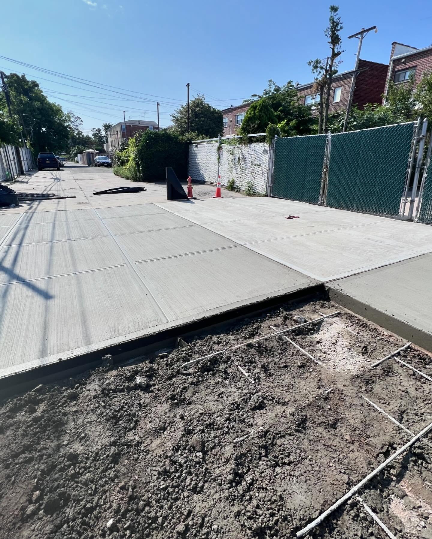 Concrete curb new formed in Staten island