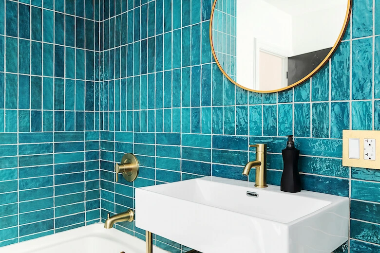 bathroom remodel cost | black and white bathroom