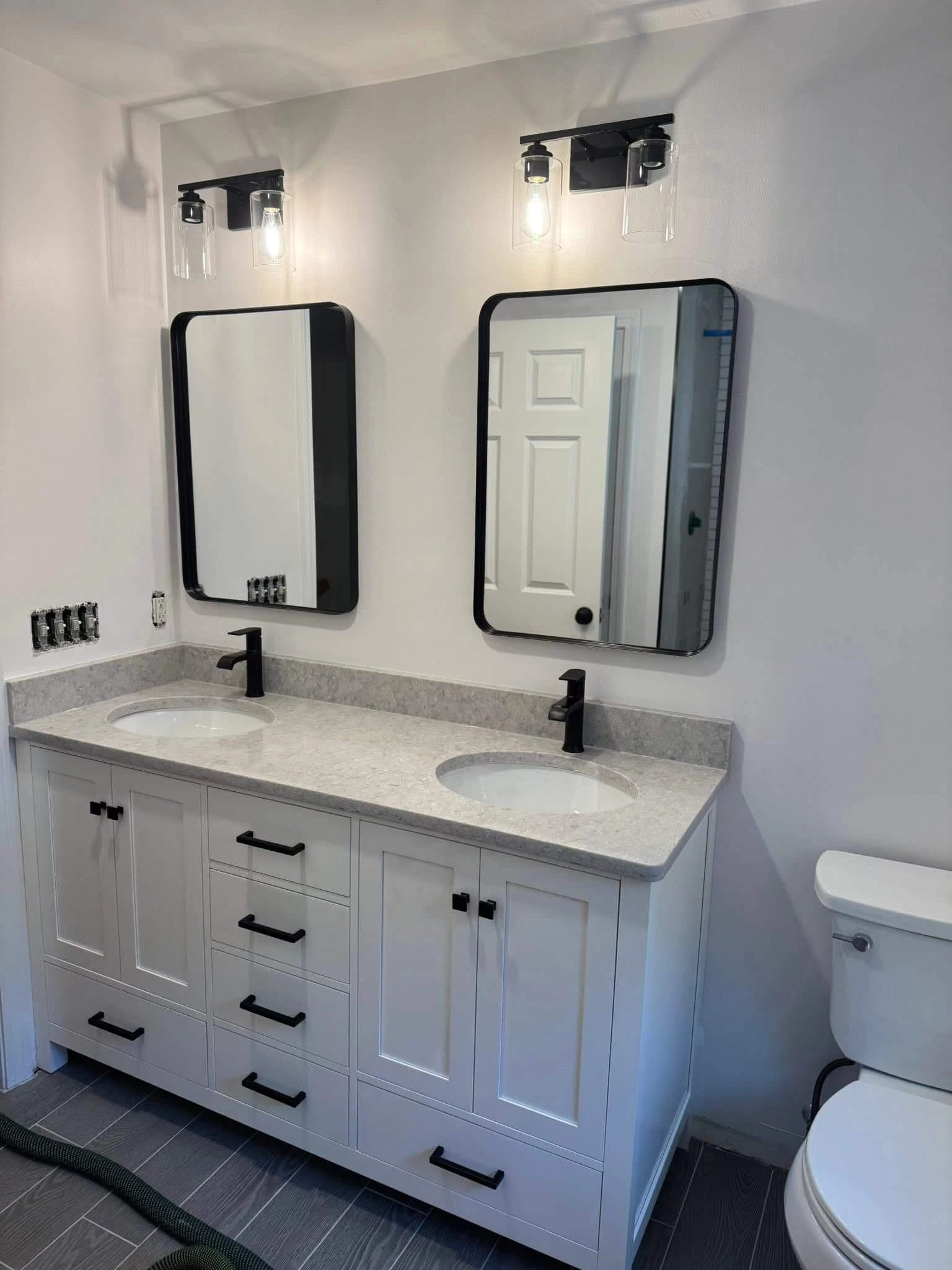 engineered quartz countertops | disadvantages of porcelain tiles